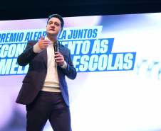 GOV PREMIO ALFABETIZA JUNTOS