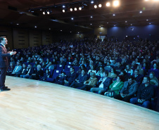 GOV PREMIO ALFABETIZA JUNTOS