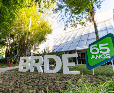 BRDE reforça atuação regional e atendimento a micro e pequenas empresas no Paraná