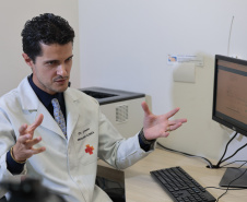 Paraná é o primeiro estado do Brasil a usar IA da Google para ajudar médicos no tratamento do câncer