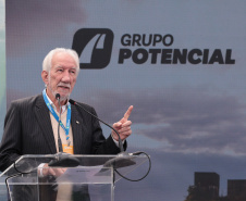 ENTREGA CAMINHÕES VOLVO