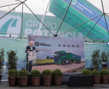 ENTREGA CAMINHÕES VOLVO