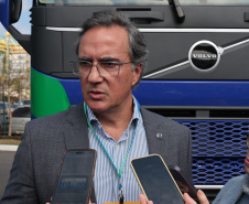 ENTREGA CAMINHÕES VOLVO