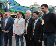 ENTREGA CAMINHÕES VOLVO