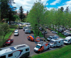 Turismo sobre rodas: 10 cidades do Oeste do Paraná recebem caravanistas em trailers e motorhomes neste mês