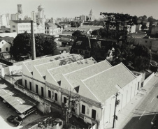 Teatro José Maria Santos comemora 28 anos e ganha documentário sobre sua história
