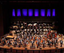 Mais de 4 mil pessoas prestigiam concerto que celebrou os 41 anos da Orquestra Sinfônica do Paraná