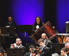 Orquestra Sinfônica do Paraná lota Guairão em semana de recorde de público