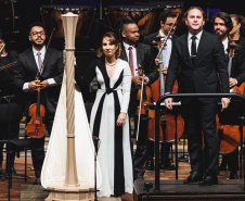 Orquestra Sinfônica do Paraná lota Guairão em semana de recorde de público