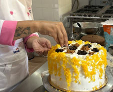 Primeira turma da Escola do Mar conclui curso de gastronomia e celebra formatura em Paranaguá