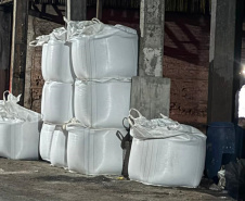 PCPR prende 7 pessoas e apreende maquinário para adulteração de fertilizantes em Ponta Grossa