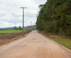 Ratinho Junior libera R$ 90,7 milhões para pavimentação de estrada turística e outras obras em Tijucas do Sul