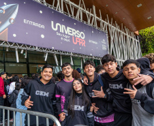 Universo UFPR: feira de cursos aproxima estudantes do Ensino Superi or