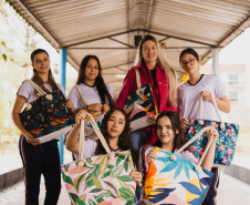 Estudantes da rede estadual transformam adoção animal em campanhas de impacto e conquistam prêmio nacional de criatividade