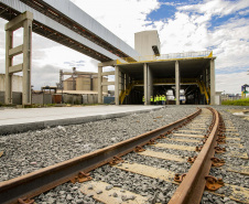 Movimento Pró-Paraná conhece projetos da Portos do Paraná e visita obras do Moegão