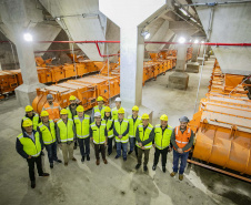 Movimento Pró-Paraná conhece projetos da Portos do Paraná e visita obras do Moegão