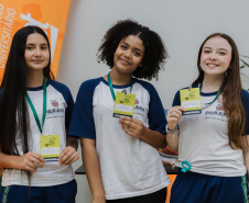 Estudantes da rede estadual transformam adoção animal em campanhas de impacto e conquistam prêmio nacional de criatividade