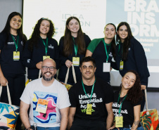 Estudantes da rede estadual transformam adoção animal em campanhas de impacto e conquistam prêmio nacional de criatividade