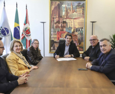 Governo do Estado assina convênio para construção do novo Hospital Bairro Novo, em Curitiba