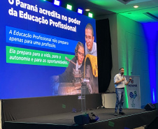 Educação oferece formação para coordenadores da Educação Profissional em Foz do Iguaçu
