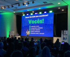 Educação oferece formação para coordenadores da Educação Profissional em Foz do Iguaçu