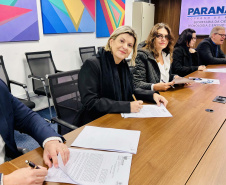 Sugestão de Pauta - Governo do Paraná amplia avaliação internacional para toda a rede estadual de ensino superior