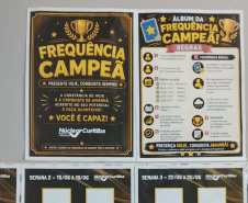 Clima de Copa: escolas estaduais aproveitam febre dos álbuns de figurinhas para impulsionar frequência dos estudantes