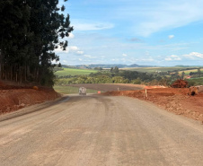 Pavimentação da PR-239 entre Mato Rico e Roncador
