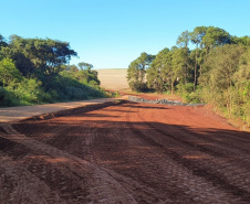 Pavimentação da PR-239 entre Mato Rico e Roncador