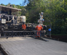 Obra de whitetopping da PR-460 e PRC-487 entre Pitanga e Nova Tebas