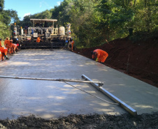 Obra de whitetopping da PR-460 e PRC-487 entre Pitanga e Nova Tebas