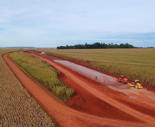 Pavimentação da PR-574 e PR-575 entre Palmitópolis, Nova Aurora e Tupãssi