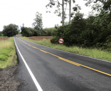 Serviços de conservação na PRC-487 em Manoel Ribas
