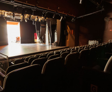 Teatro José Maria Santos comemora 28 anos e ganha documentário sobre sua história