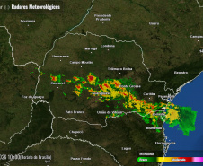 APÓS TEMPESTADES COM RAIOS E GRANIZO NO PARANÁ, SEMANA SEGUE CHUVOSA NO OESTE E SUDOESTE