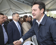 Ratinho Junior libera R$ 90,7 milhões para pavimentação de estrada turística e outras obras em Tijucas do Sul