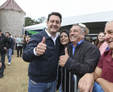 Ratinho Junior libera R$ 90,7 milhões para pavimentação de estrada turística e outras obras em Tijucas do Sul