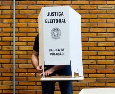 Vereadores mirins eleitos em 64 municípios são diplomados em cerimônia do Parlamento Jovem