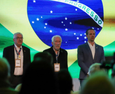 Darci Piana abre 21º FITCataratas e destaca crescimento do turismo no Estado