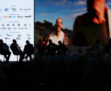 Darci Piana abre 21º FITCataratas e destaca crescimento do turismo no Estado