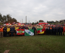 Bombeiros do Paraná participam de simulado inédito com as corporações de SC e RS e aperfeiçoam resposta a desastres