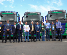 ENTREGA CAMINHÕES VOLVO