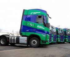 ENTREGA CAMINHÕES VOLVO