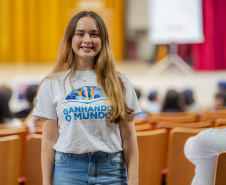 Evento reúne antigos e futuros intercambistas do Ganhando o Mundo em Ponta Grossa