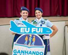 Evento reúne antigos e futuros intercambistas do Ganhando o Mundo em Ponta Grossa