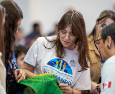 Evento reúne antigos e futuros intercambistas do Ganhando o Mundo em Ponta Grossa