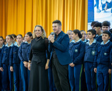 Evento reúne antigos e futuros intercambistas do Ganhando o Mundo em Ponta Grossa