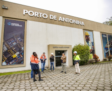 Obras de pavimentação em concreto em Antonina ultrapassam 90% de execução