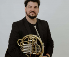Orquestra Sinfônica do Paraná abre venda de ingressos para concerto com maestra britânica Catherine Larsen-Maguire