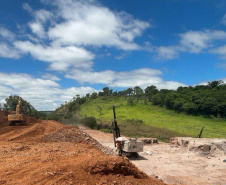 Duplicação da PR-445 entre Irerê e Lerroville.